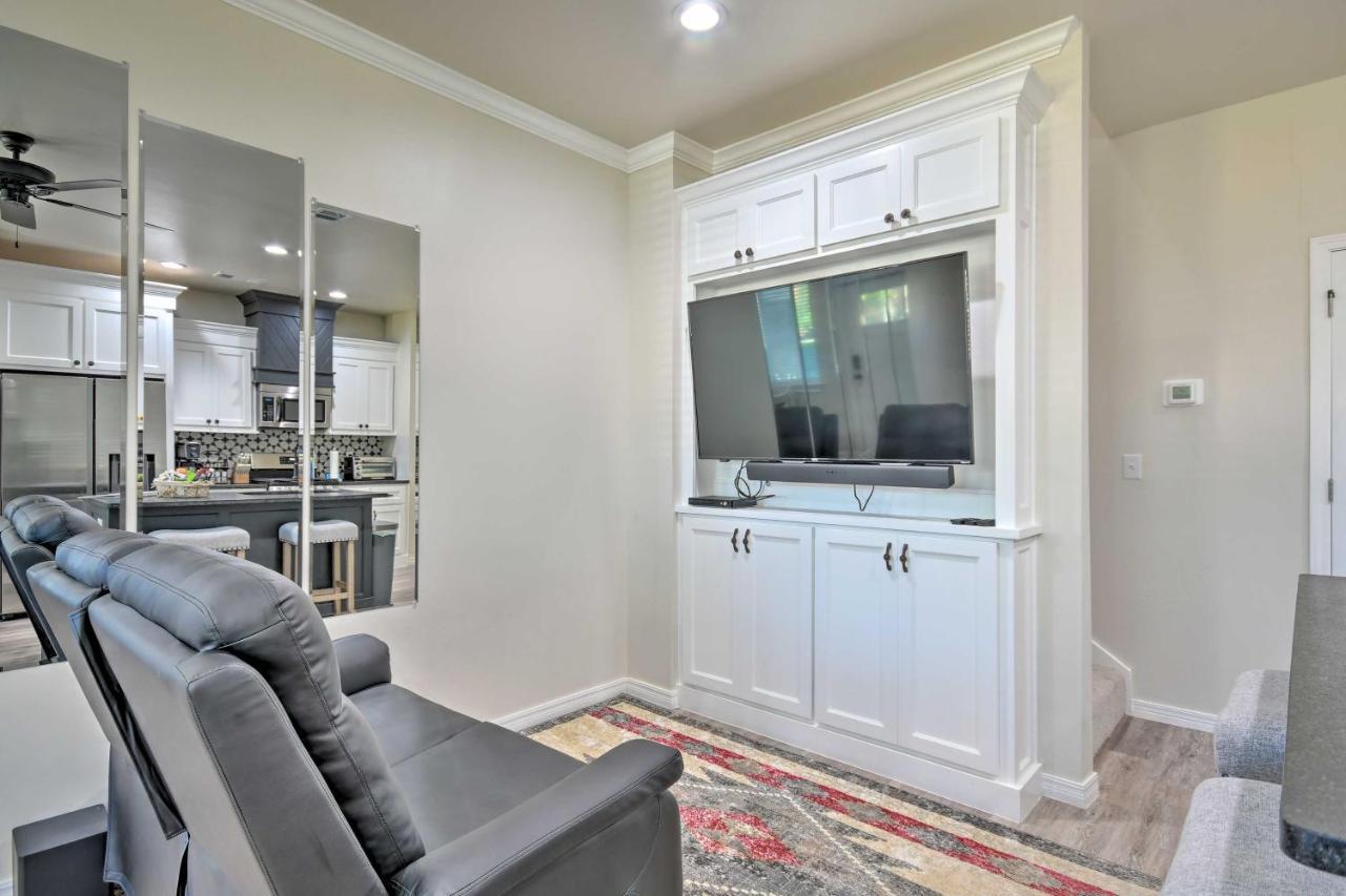 Bright Amarillo Townhome Near Parks And Town! المظهر الخارجي الصورة