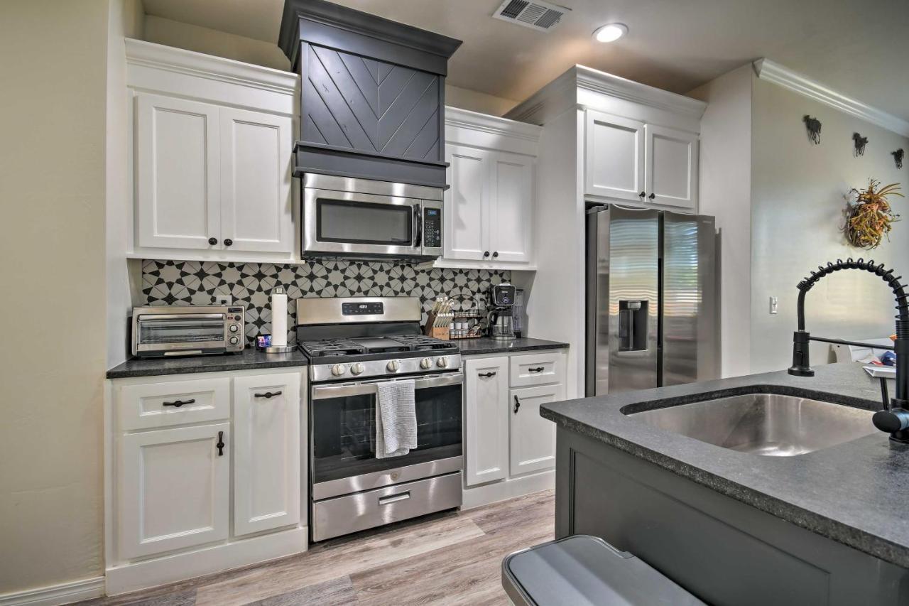 Bright Amarillo Townhome Near Parks And Town! المظهر الخارجي الصورة