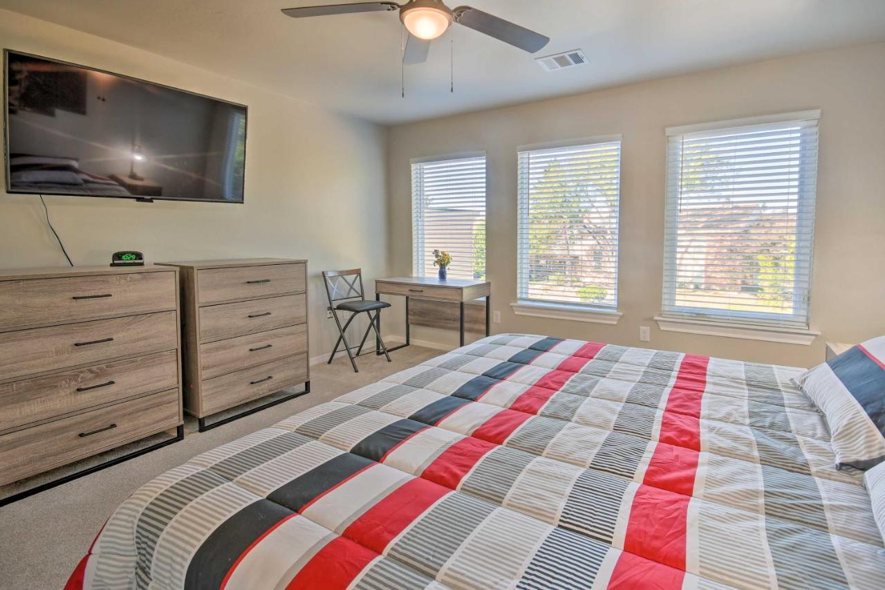 Bright Amarillo Townhome Near Parks And Town! المظهر الخارجي الصورة