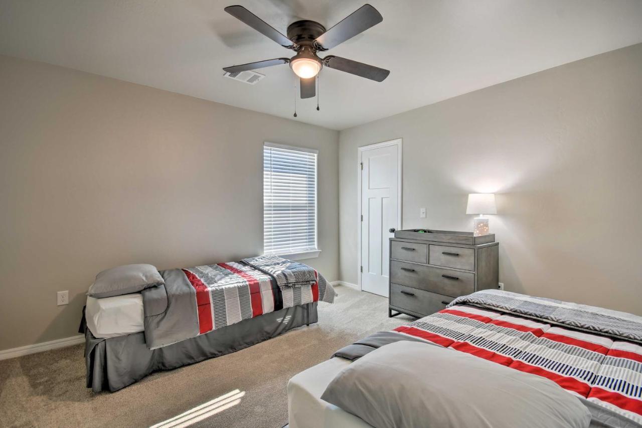 Bright Amarillo Townhome Near Parks And Town! المظهر الخارجي الصورة