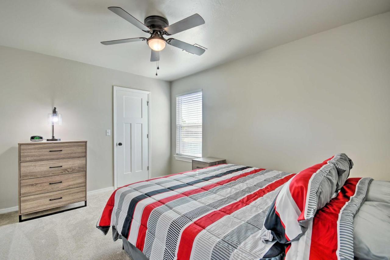 Bright Amarillo Townhome Near Parks And Town! المظهر الخارجي الصورة